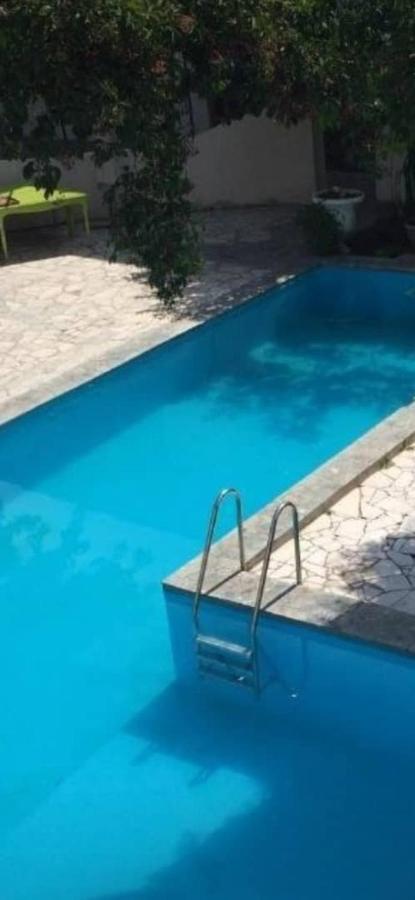 فندق Strelets بيشكيك المظهر الخارجي الصورة